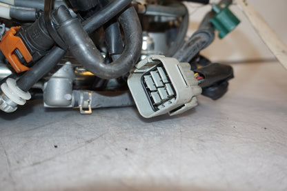 Extrabild3 på Spjällhus från en Yamaha FZ1-SA -2008 motorcykel.