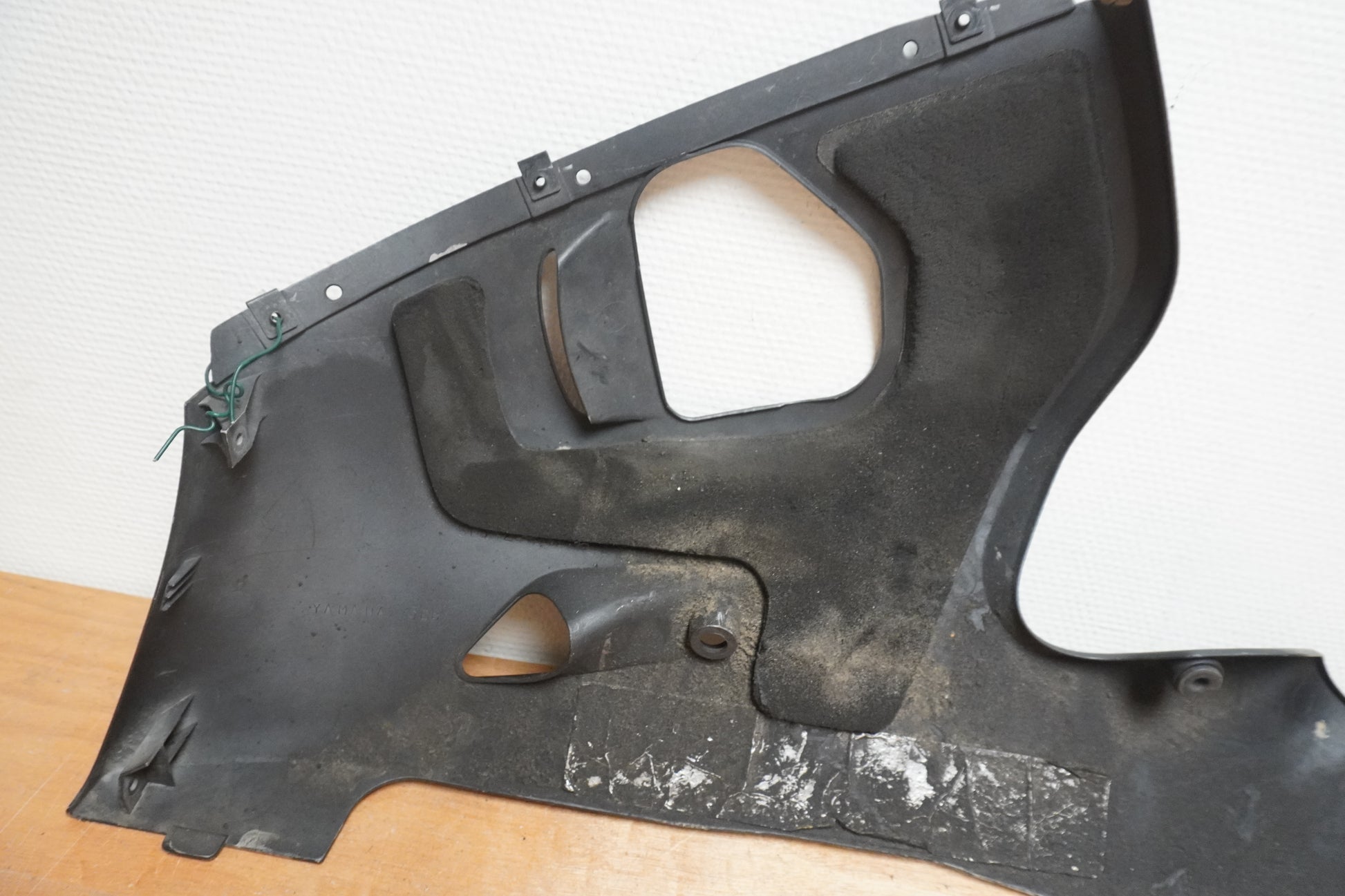 Extrabild3 på Magkåpa från en Yamaha YZF R6 -2000 motorcykel.