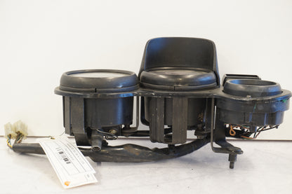 Baksidan på Instrumentpanel från en Yamaha FZ 750 -1986 motorcykel.