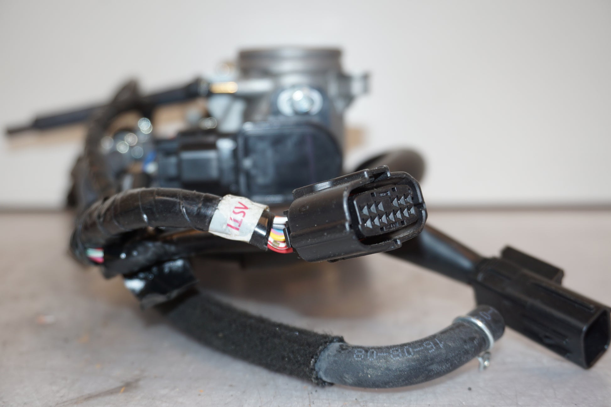 Extrabild1 på Spjällhus från en Yamaha MT-07 Tracer -2016 motorcykel.