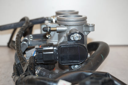 Extrabild2 på Spjällhus från en Yamaha MT-07 Tracer -2016 motorcykel.