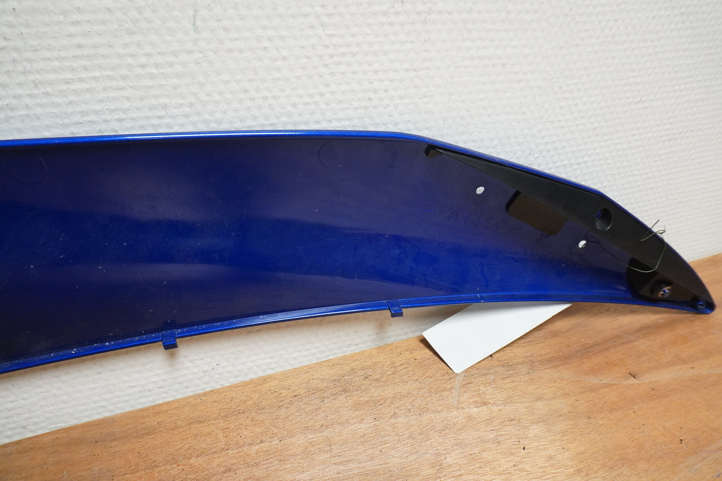 Extrabild1 på Sidkåpa från en Yamaha YZF R6 -2006 motorcykel.