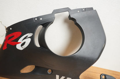 Baksidan på Magkåpa från en Yamaha YZF R6 -1999 motorcykel.