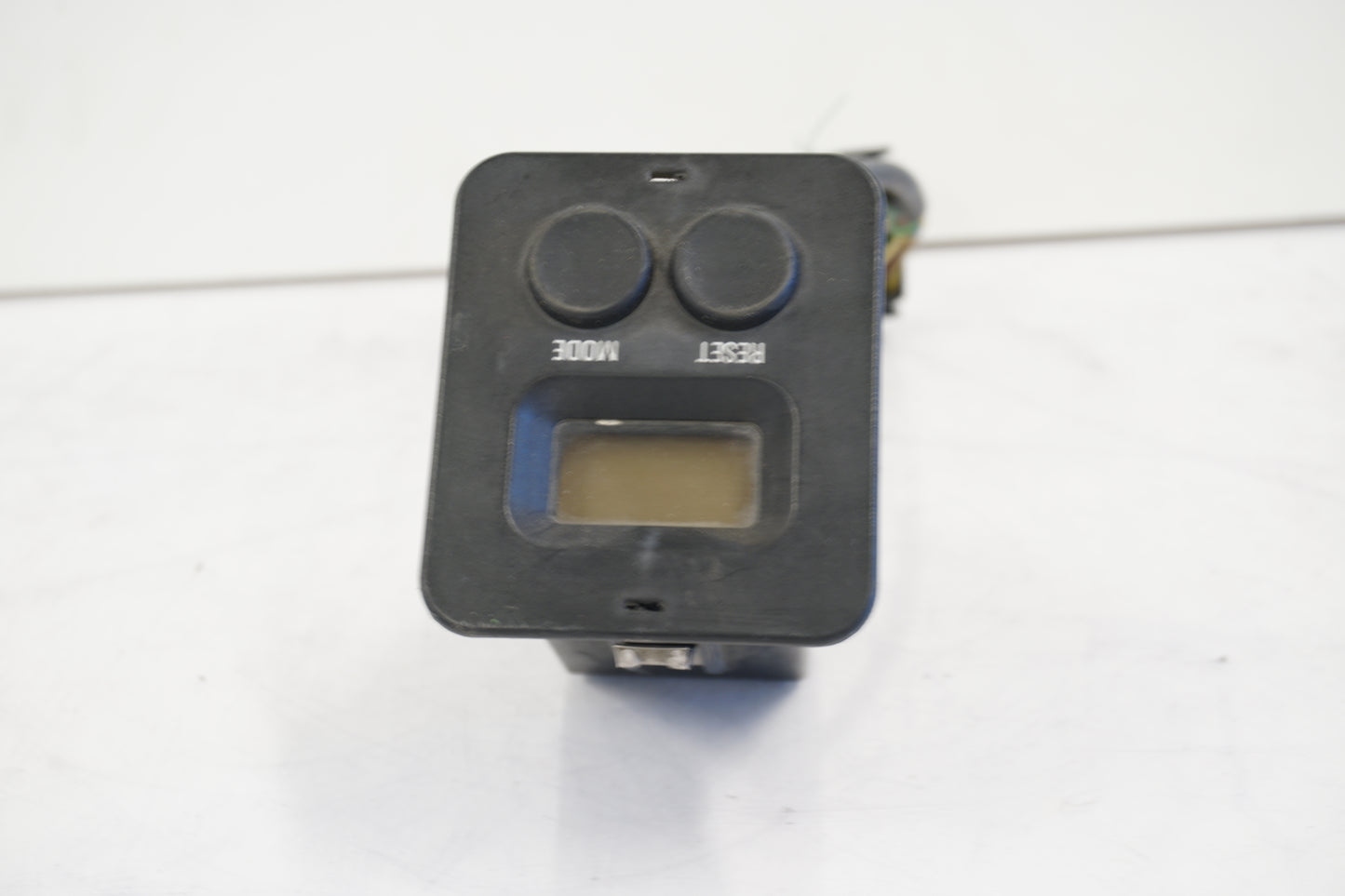 Vänster sida på Färddator från en BMW K 1200 LT -2000 motorcykel.