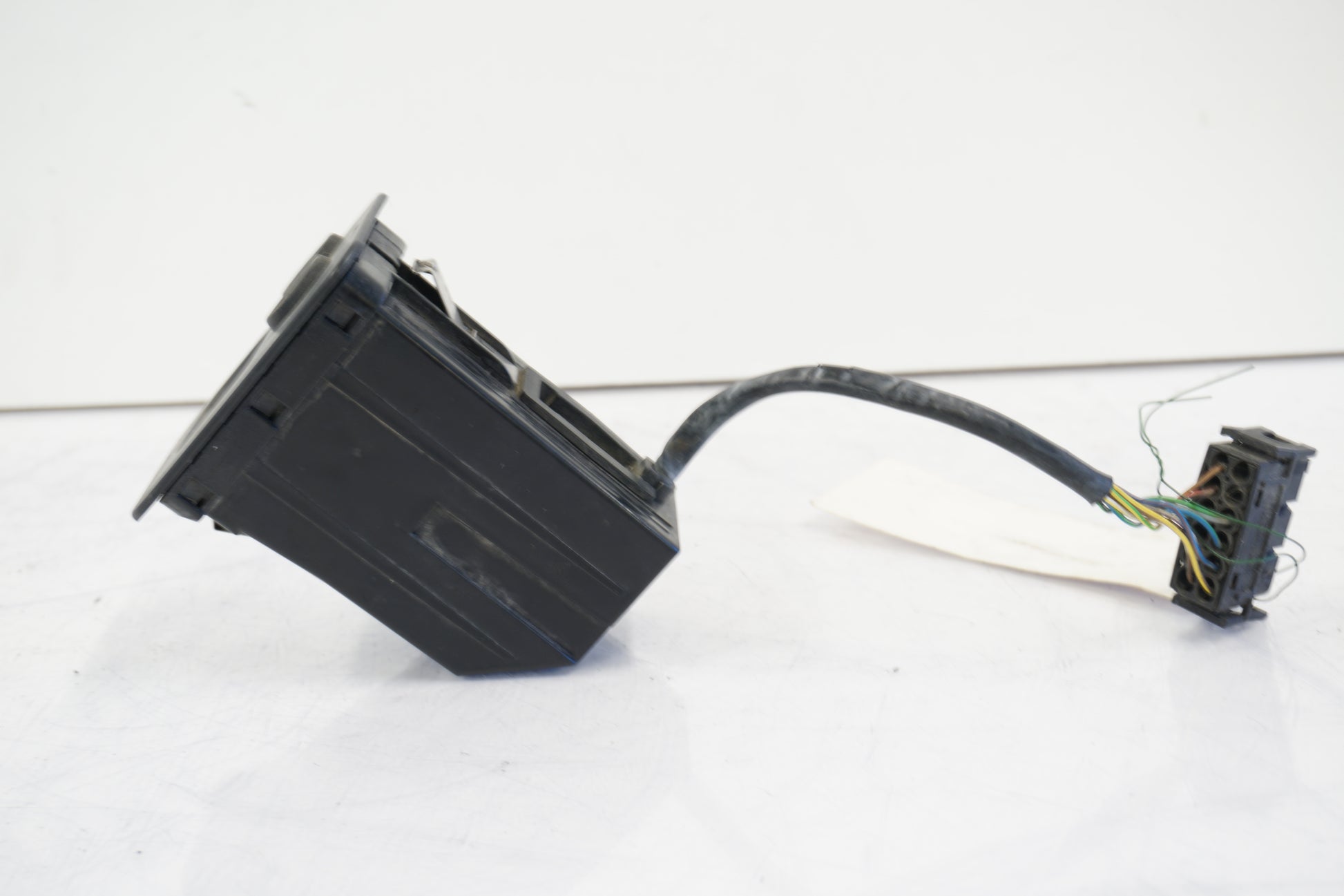 Snett uppifrån på Färddator från en BMW K 1200 LT -2000 motorcykel.