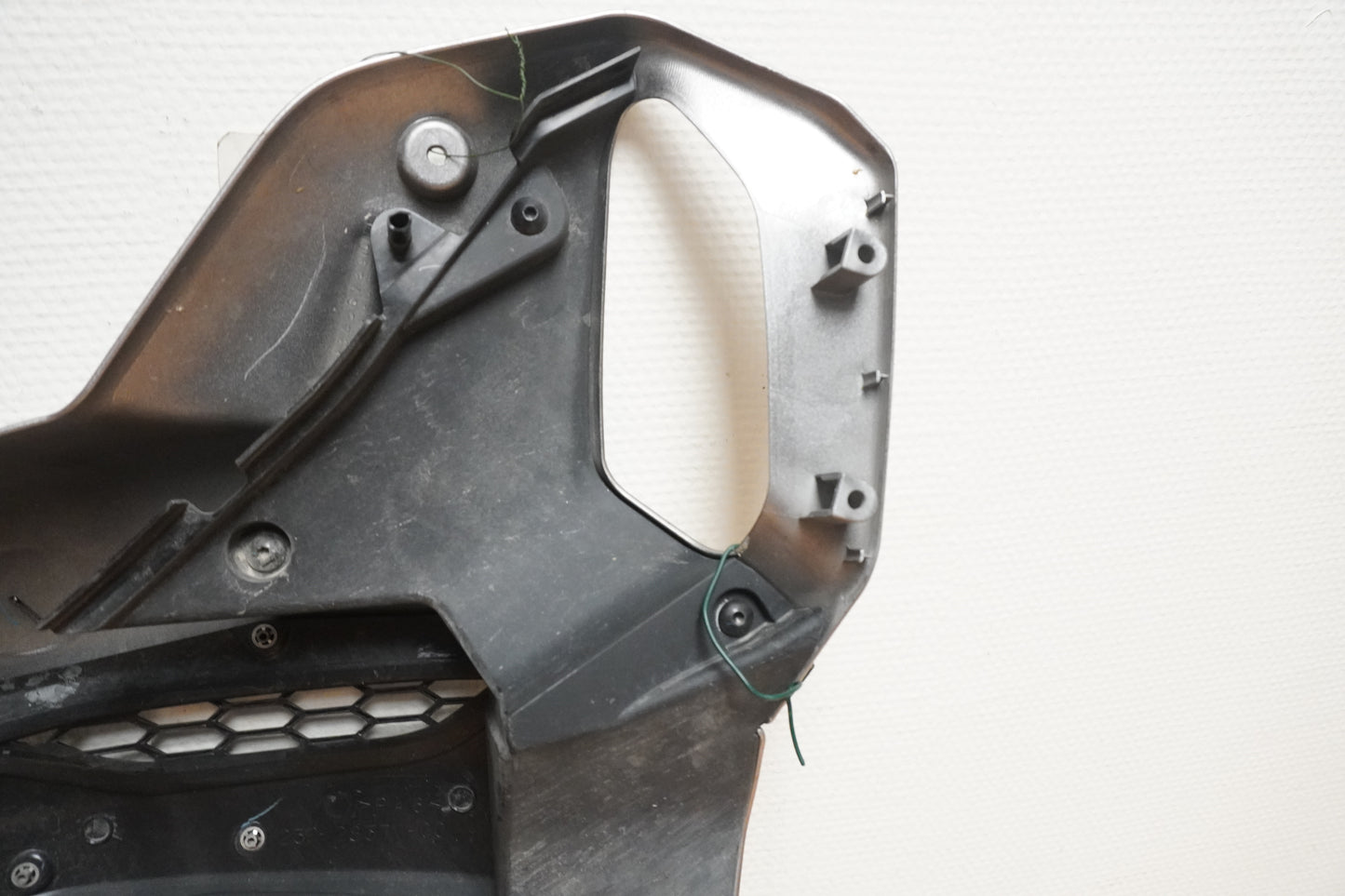 Extrabild4 på Sidkåpa från en Yamaha XT 1200 Z -2011 motorcykel.