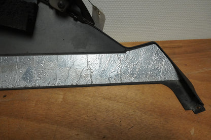 Extrabild4 på Sidkåpa från en Yamaha YZF R6 -2008 motorcykel.