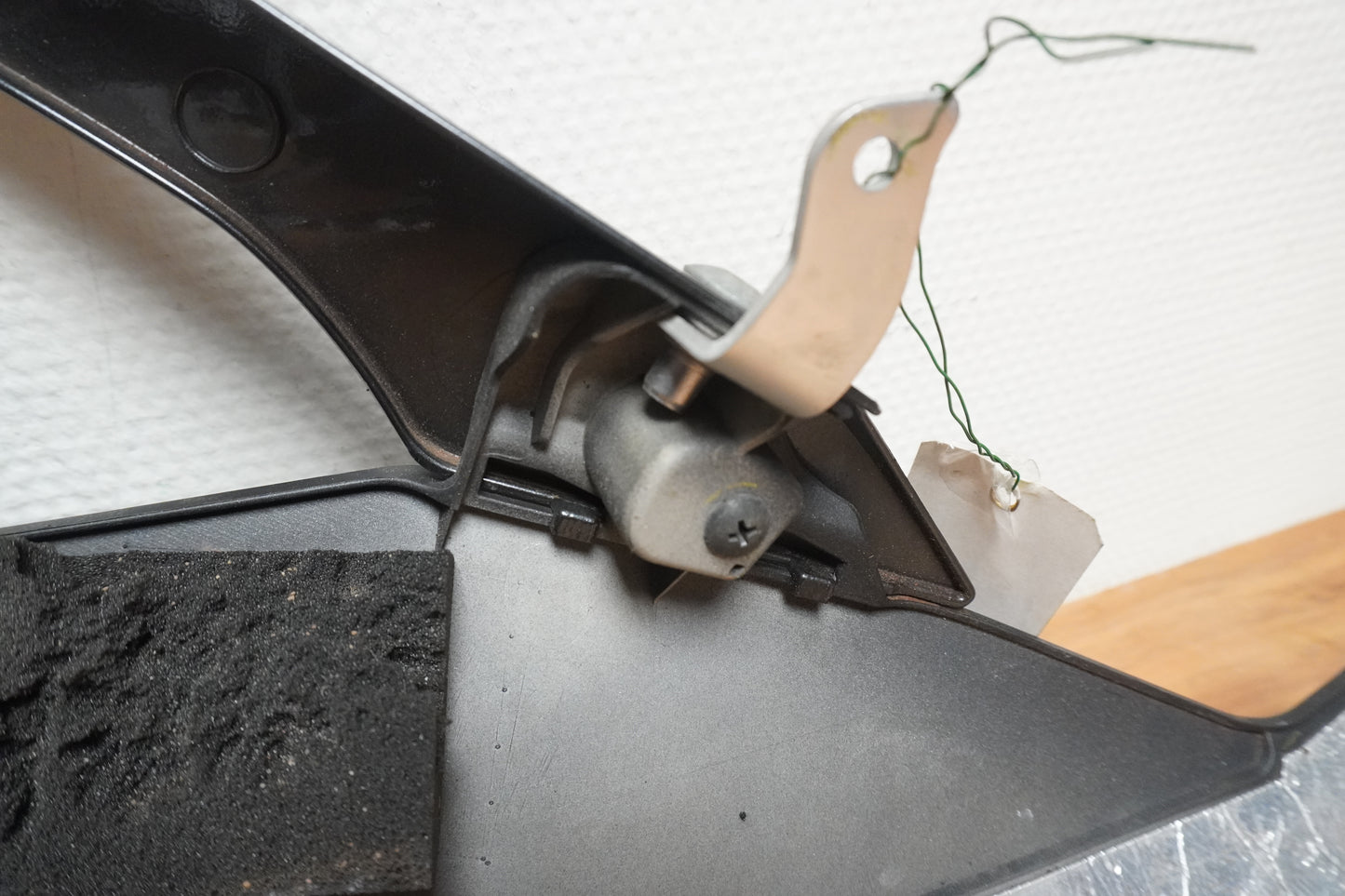 Extrabild5 på Sidkåpa från en Yamaha YZF R6 -2008 motorcykel.