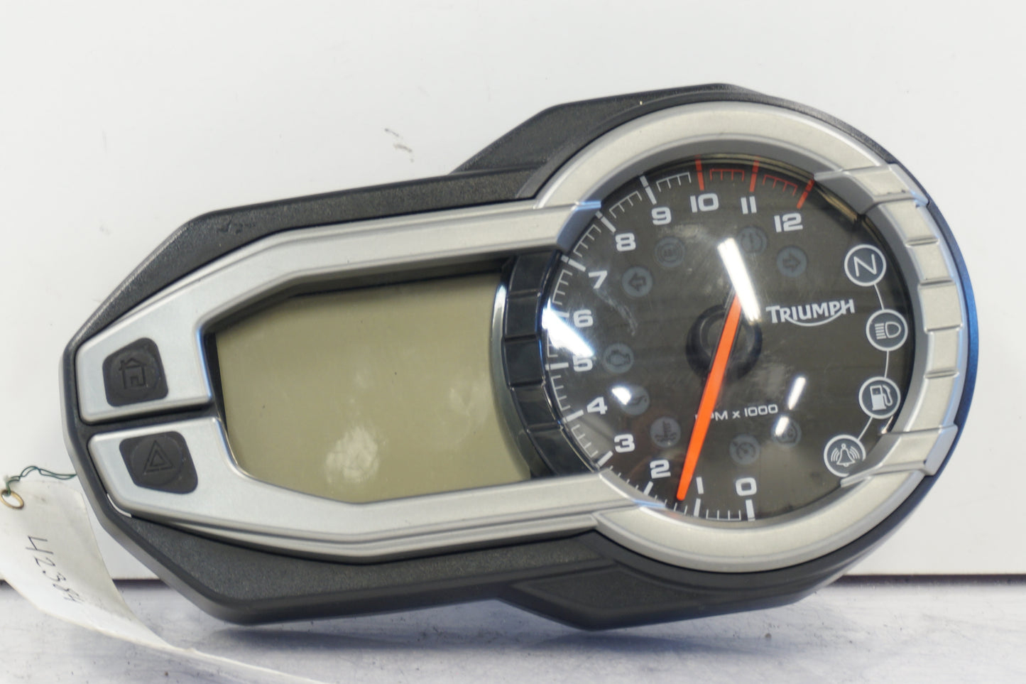 Framsidan på Instrumentpanel från en Triumph Tiger -2012 motorcykel.