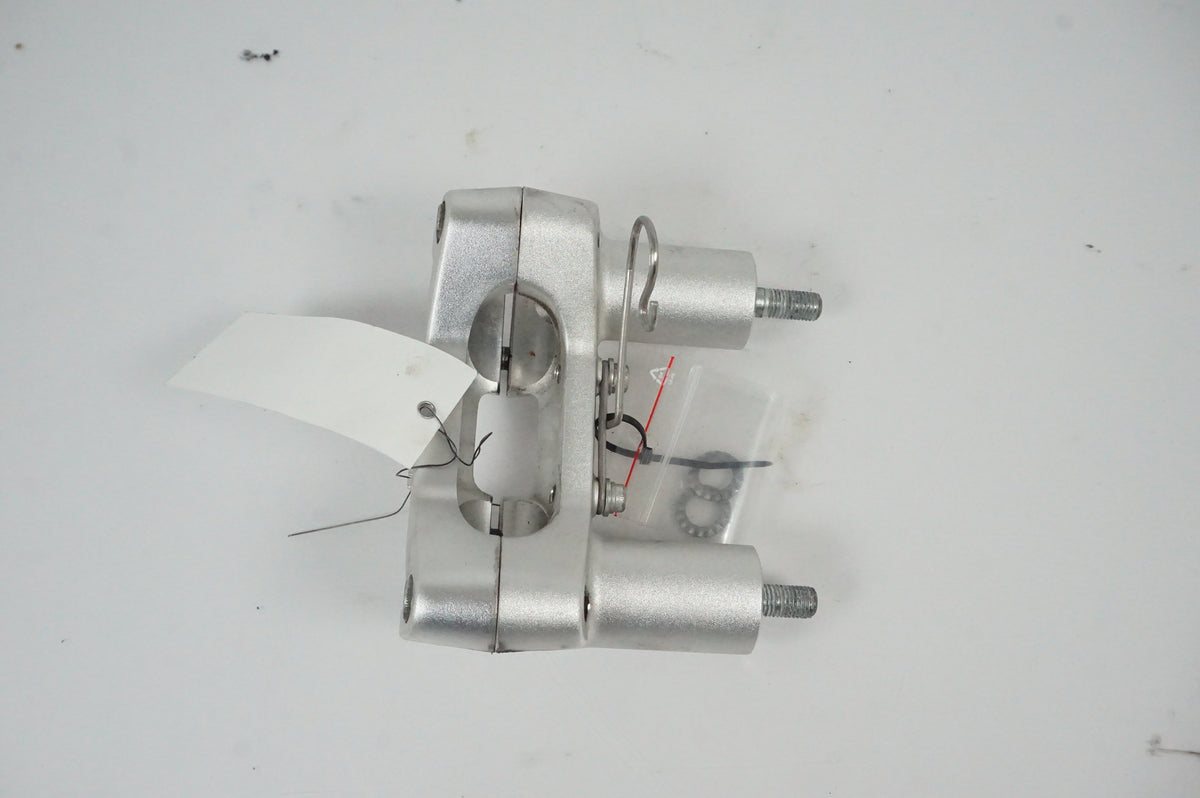Handlebar mount