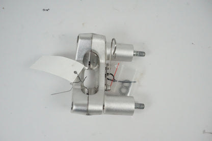 Handlebar mount