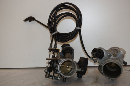 Framsidan på Spjällhus från en BMW R 1100 R -1995 motorcykel.