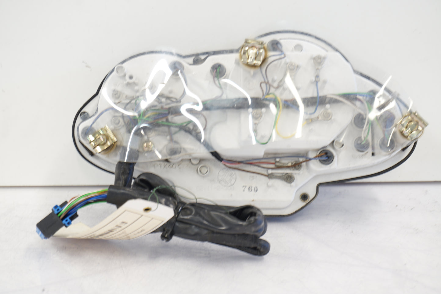 Snett nerifrån på Instrumentpanel från en BMW R 1100 S -1999 motorcykel.