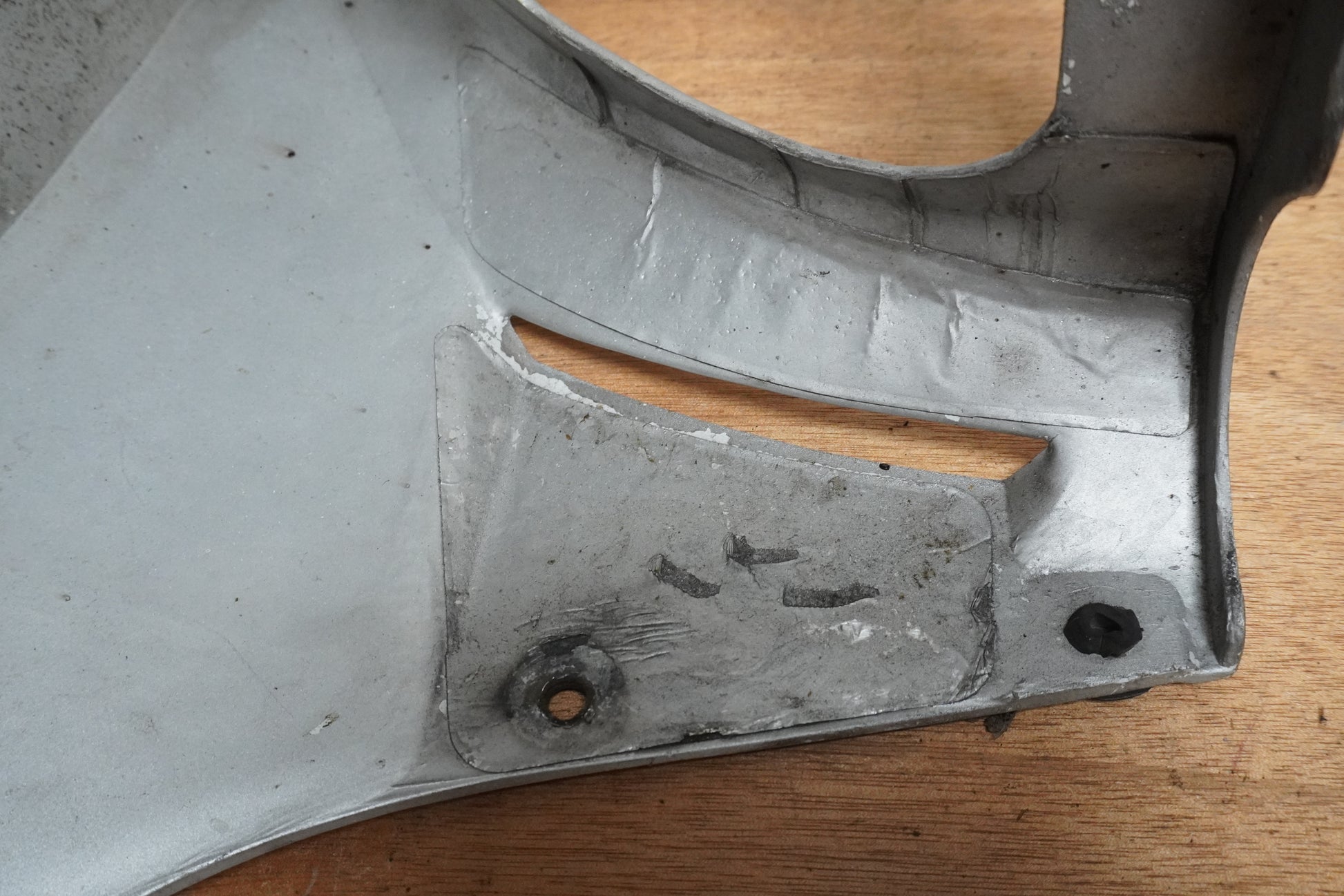 Extrabild3 på Magkåpa från en Yamaha TDM 850 -1996 motorcykel.