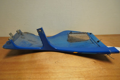 Höger sida på Sidkåpa från en Yamaha TZR 125 -1989 motorcykel.