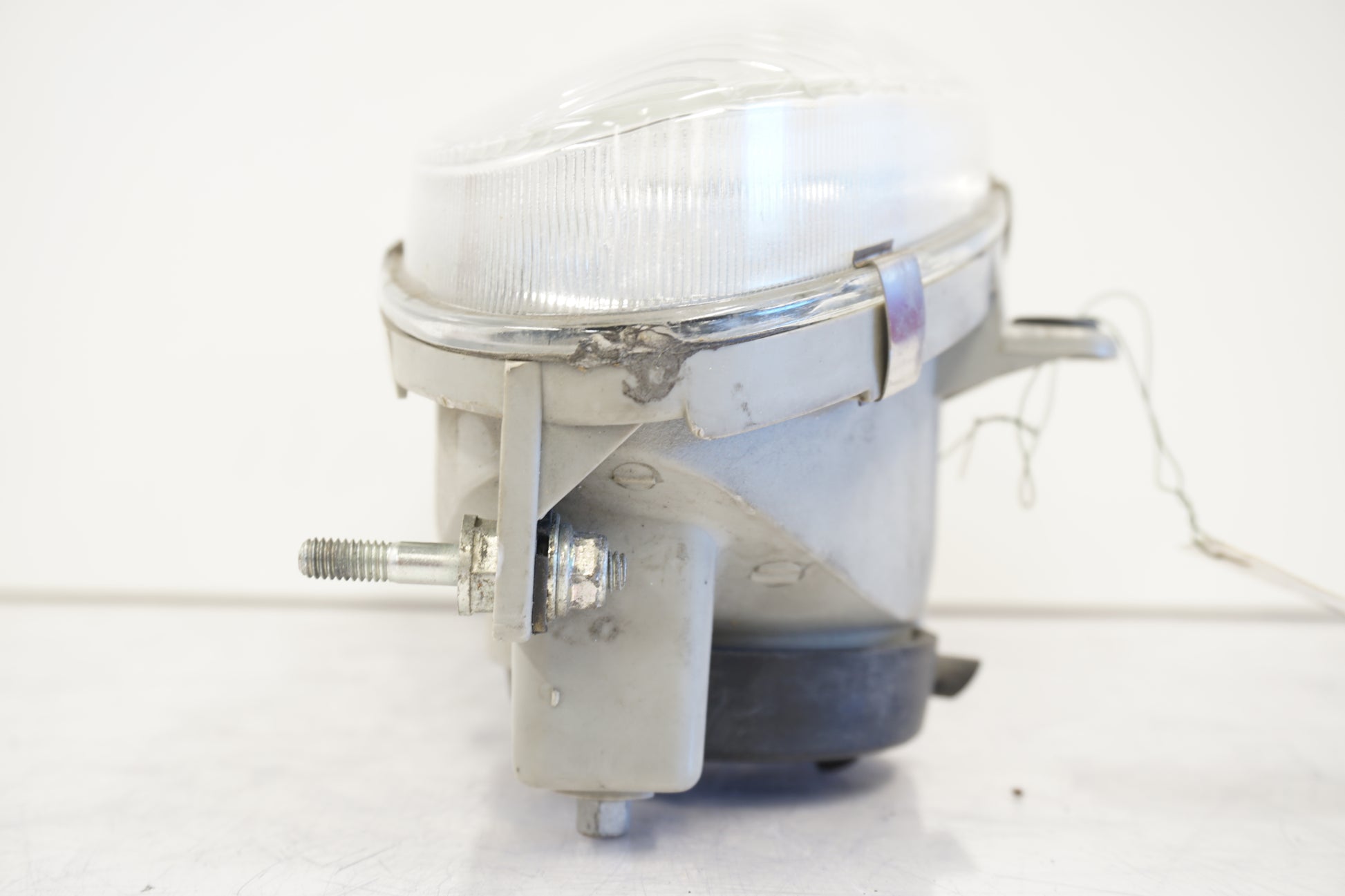 Höger sida på Strålkastare från en Triumph Daytona T 595 -1998 motorcykel.