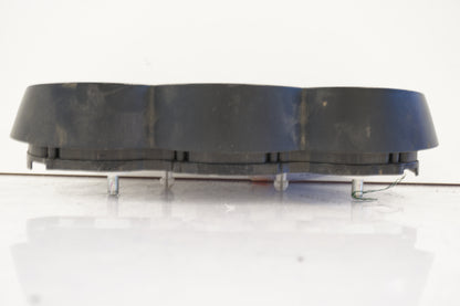 Vänster sida på Instrumentpanel från en Triumph Sprint ST -2007 motorcykel.