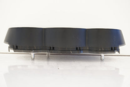 Vänster sida på Instrumentpanel från en Triumph Sprint ST -2005 motorcykel.