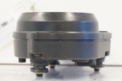 Höger sida på Instrumentpanel från en Triumph Daytona 600 -2003 motorcykel.