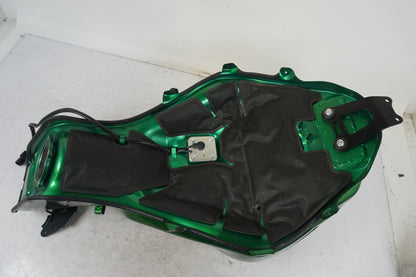 Réservoir à essence