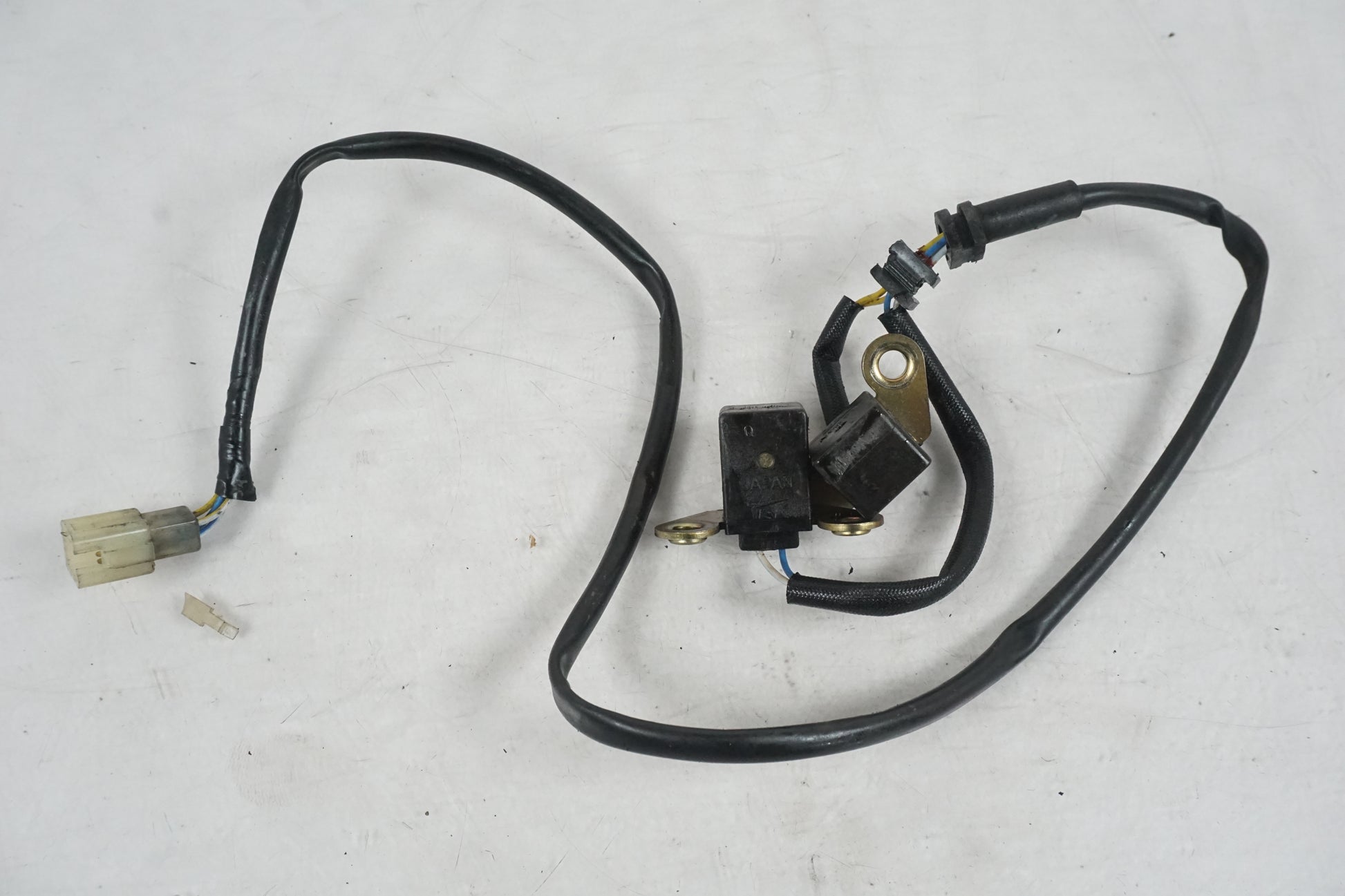 Framsidan på Tändpickup från en Honda VT 600 C -1994 motorcykel.