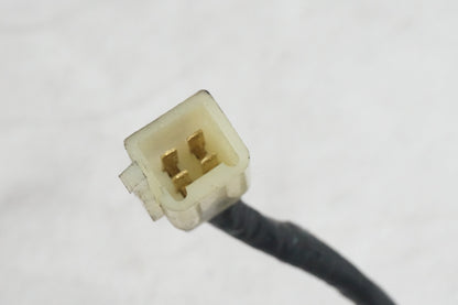 Vänster sida på Tändpickup från en Honda VT 600 C -1999 motorcykel.