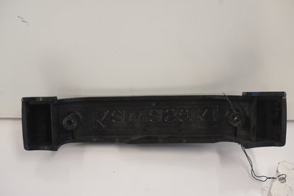 Baksidan på Emblem från en Kawasaki Z 550 -1985 motorcykel.