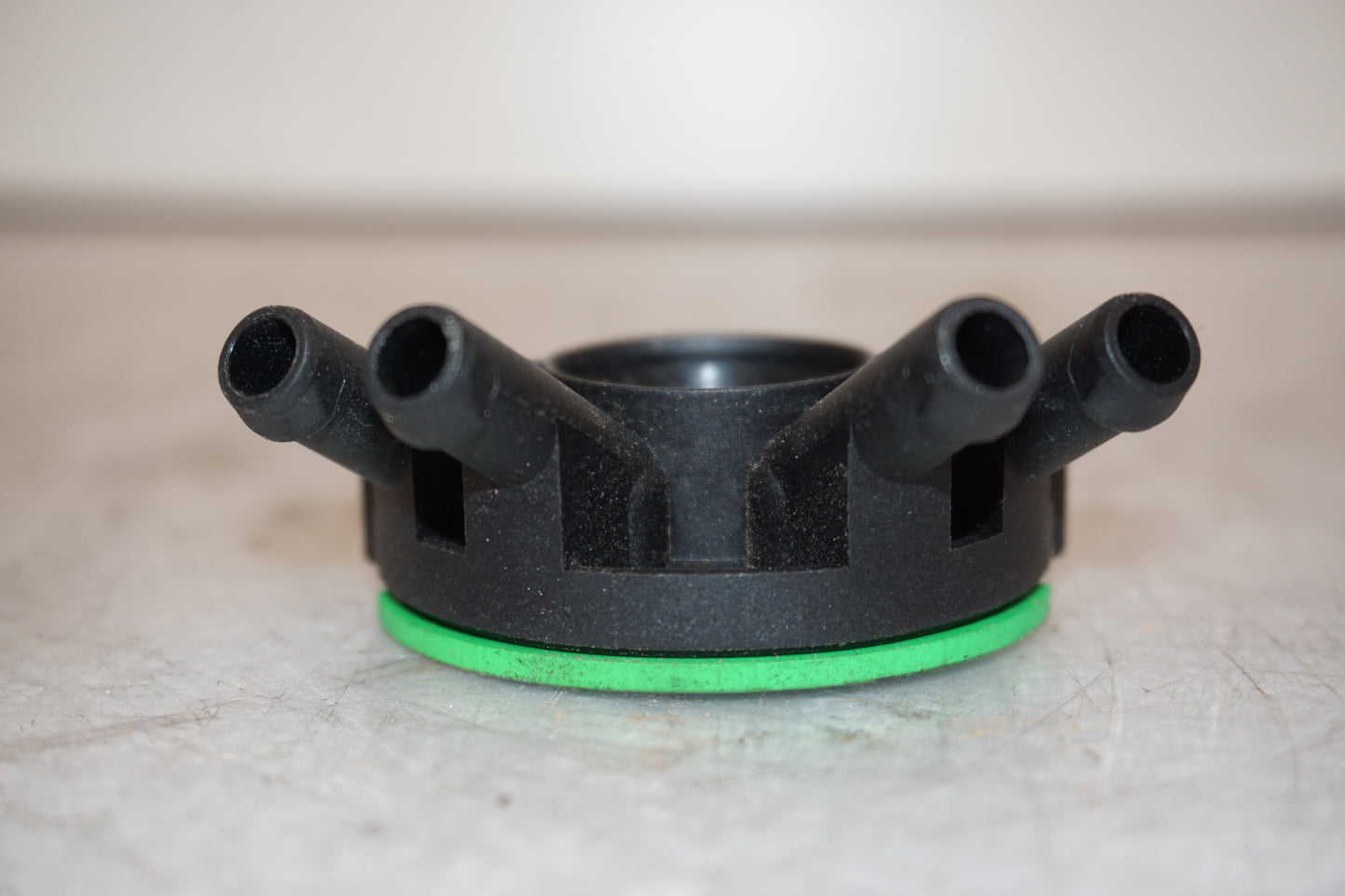 Extrabild6 på Tomgångsventil från en BMW F 800 R -2011 motorcykel.