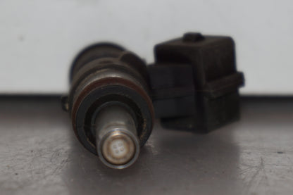 Snett nerifrån på Spjällhus från en BMW R 1200 GSA -2014 motorcykel.