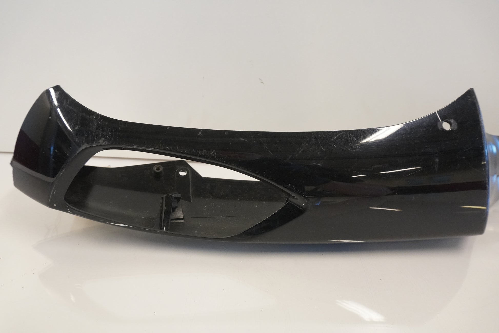 Baksidan på Bakvinge från en Kawasaki ZZ-R 1400 -2007 motorcykel.