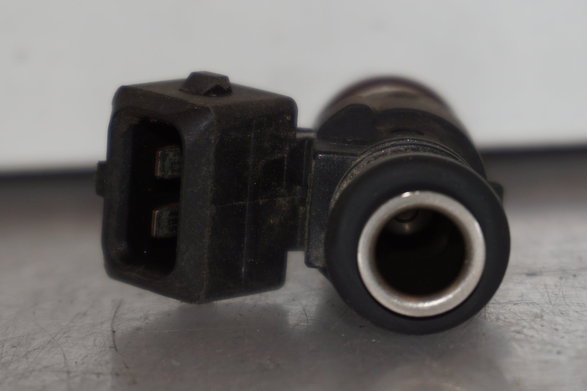 Extrabild2 på Spjällhus från en BMW R 1200 GSA -2014 motorcykel.