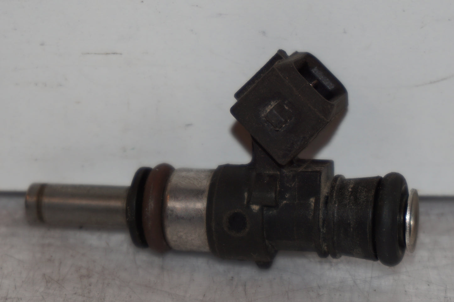 Extrabild3 på Spjällhus från en BMW R 1200 GSA -2014 motorcykel.