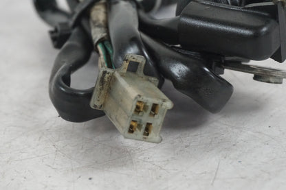 Vänster sida på Tändpickup från en Honda XRV 750 -1993 motorcykel.