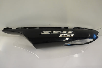 Framsidan på Bakvinge från en Kawasaki ZZ-R 1400 -2010 motorcykel.