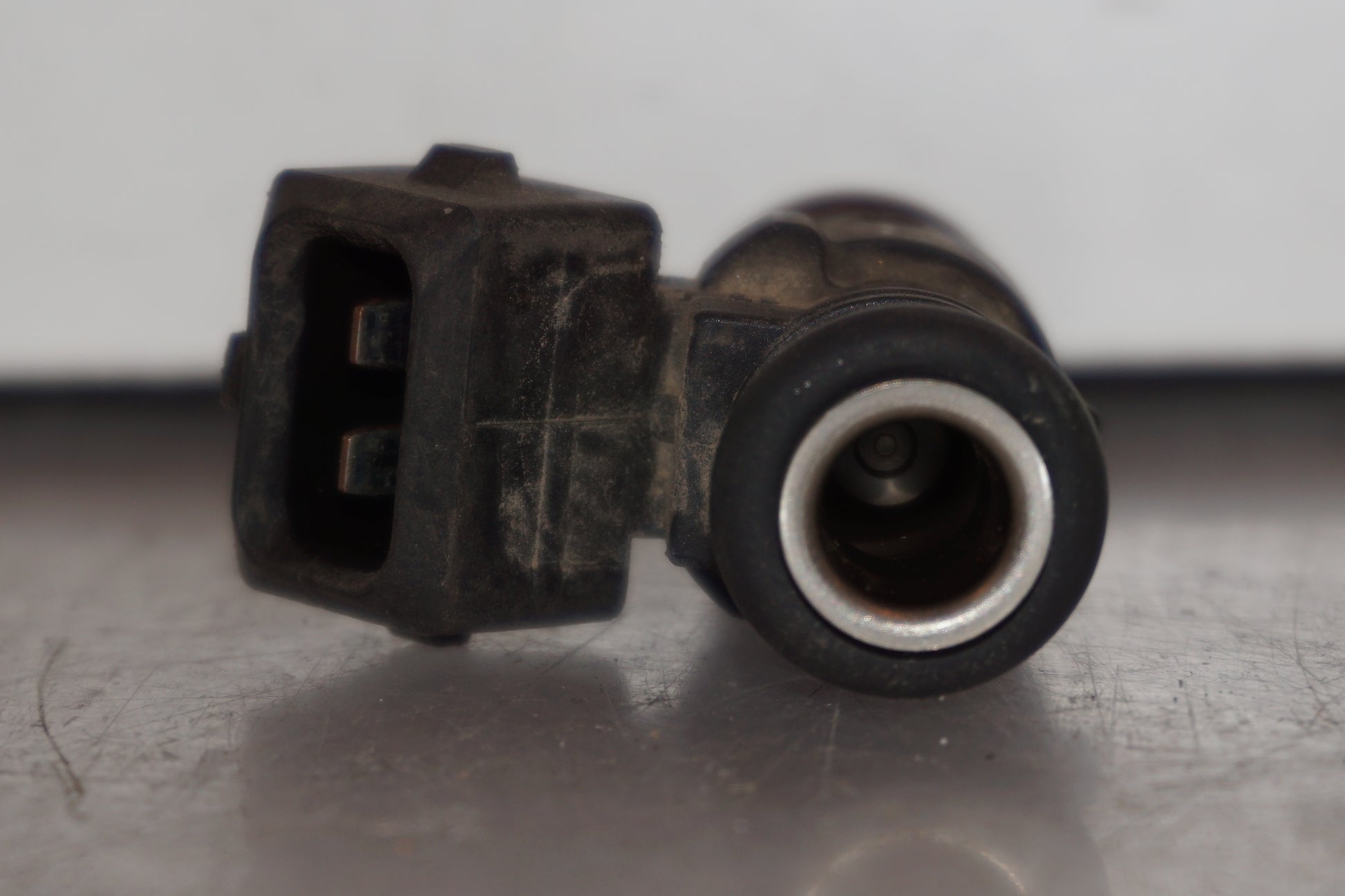 Extrabild2 på Spjällhus från en BMW R 1200 GSA -2014 motorcykel.