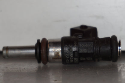 Höger sida på Spridare från en BMW R 1200 GSA -2012 motorcykel.