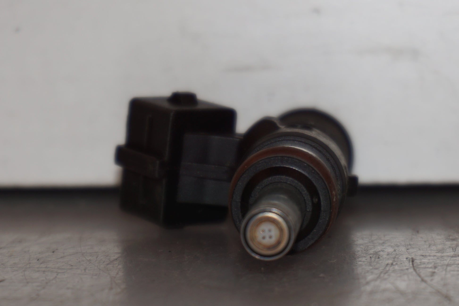 Vänster sida på Spridare från en BMW R 1200 GSA -2012 motorcykel.