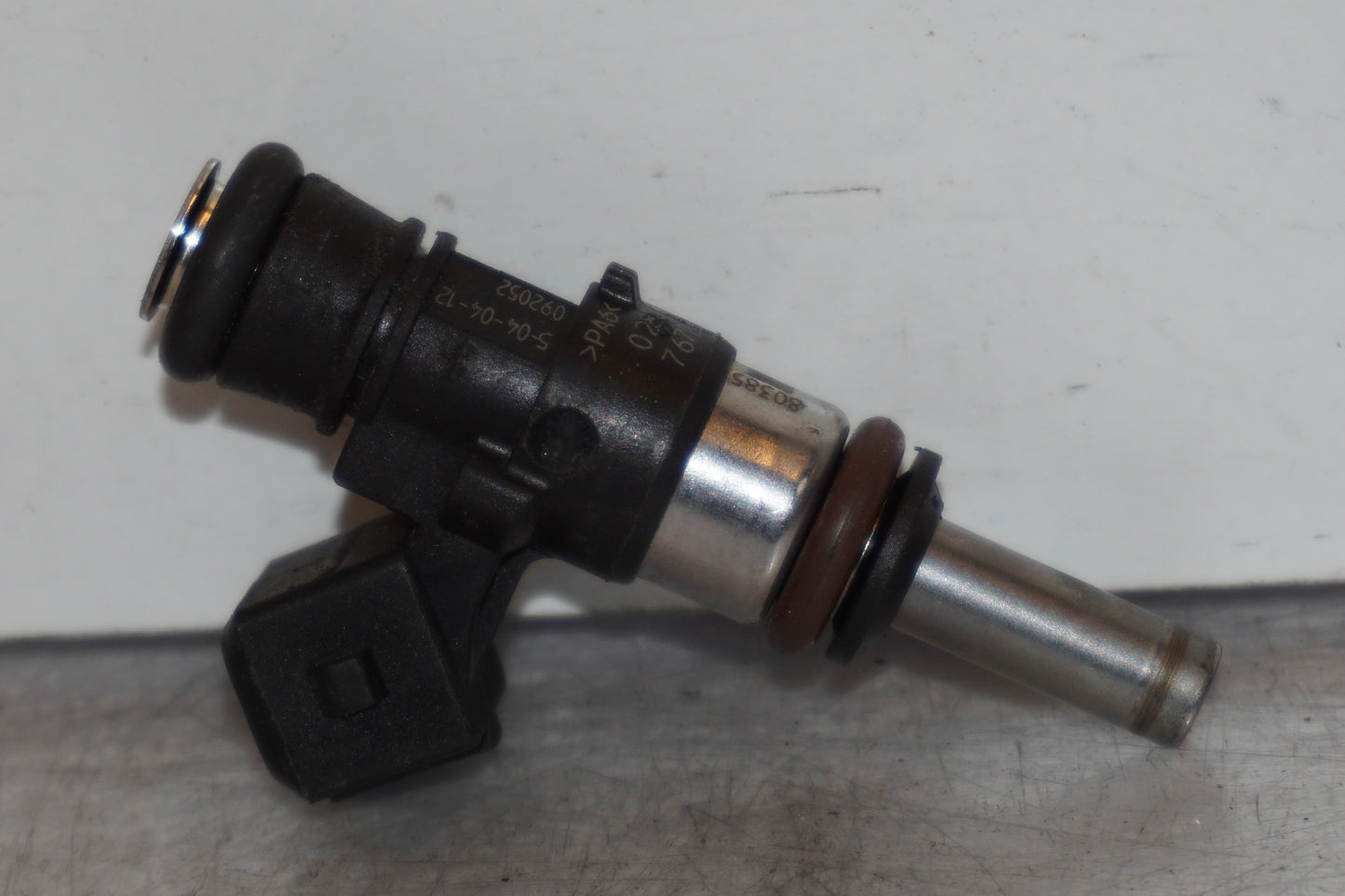 Snett nerifrån på Spridare från en BMW R 1200 GSA -2012 motorcykel.