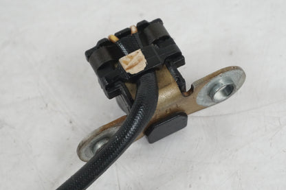 Vänster sida på Tändpickup från en Honda XRV 750 -1998 motorcykel.