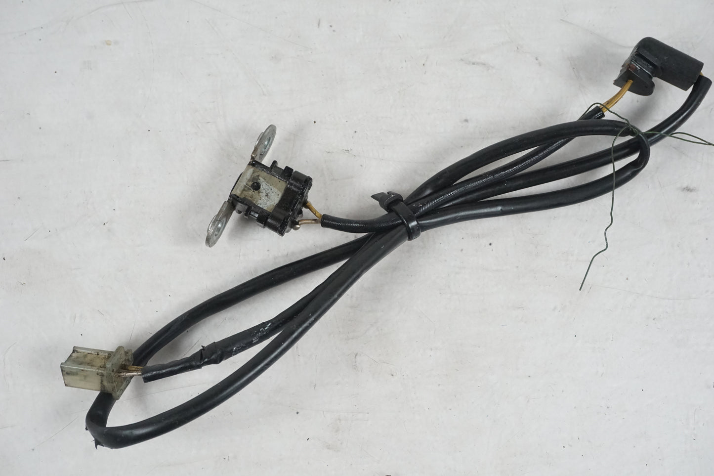 Framsidan på Tändpickup från en Honda XRV 750 -1997 motorcykel.