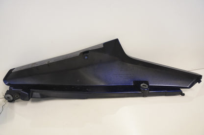 Baksidan på Bakvinge från en Suzuki DL 1000 -2003 motorcykel.