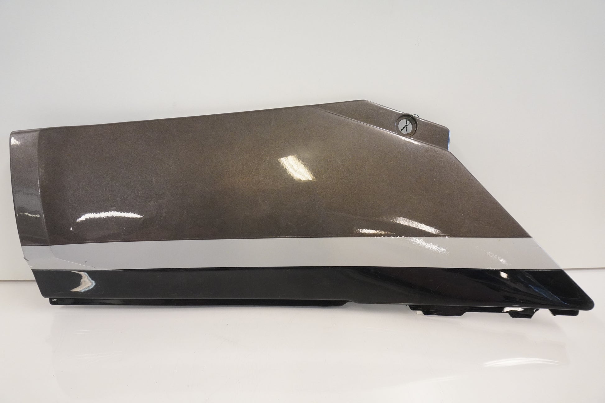 Framsidan på Sidopanel från en Kawasaki GPX 600 -1989 motorcykel.