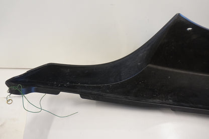 Vänster sida på Bakvinge från en Kawasaki ZZ-R 1400 -2007 motorcykel.