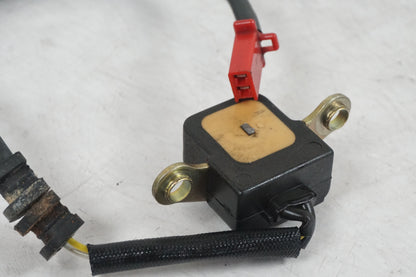 Höger sida på Tändpickup från en Honda CBR 900 RR -2000 motorcykel.