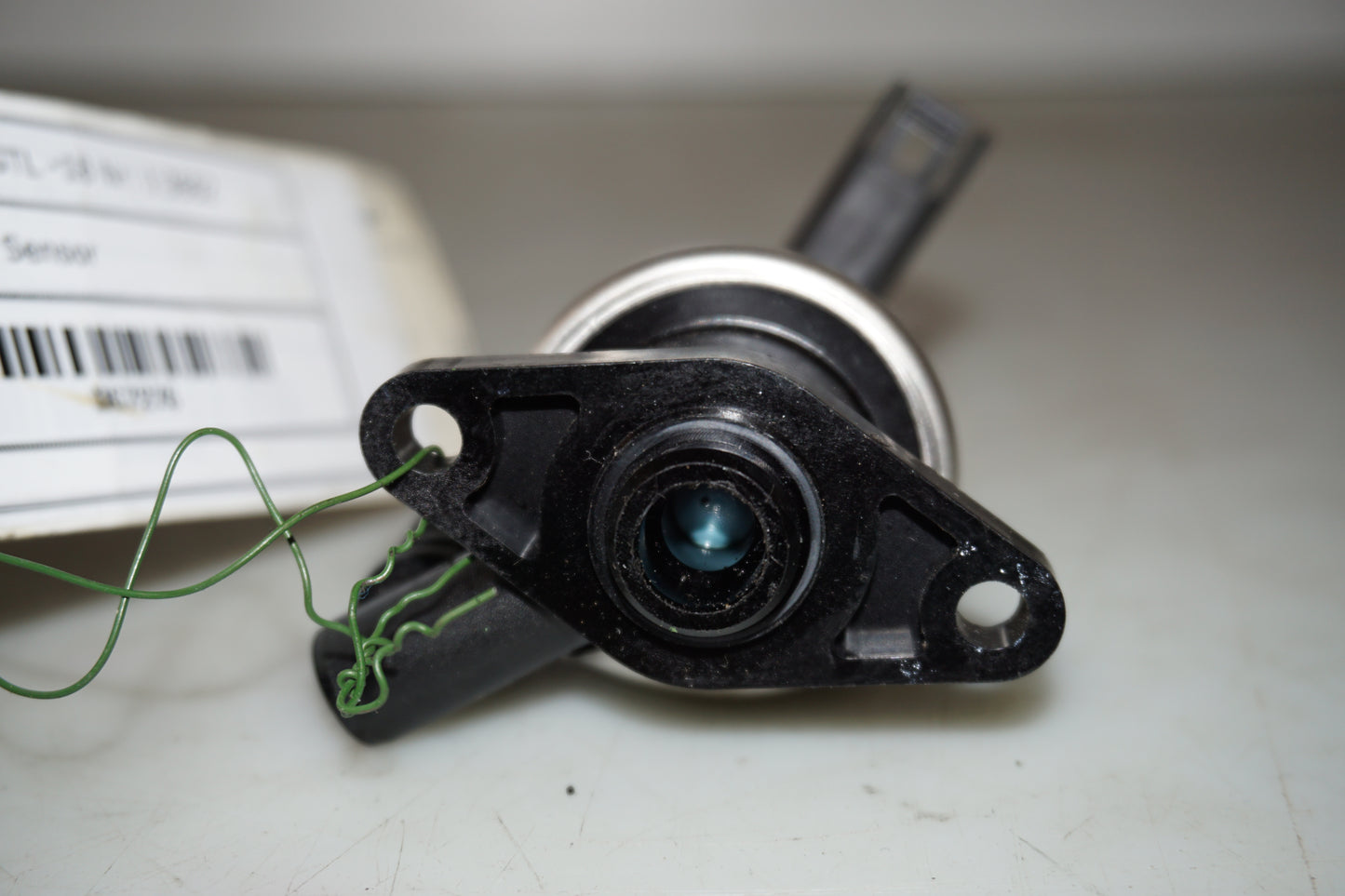 Sensor