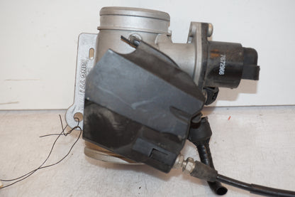 Höger sida på Spjällhus från en BMW R 1200 GS -2007 motorcykel.