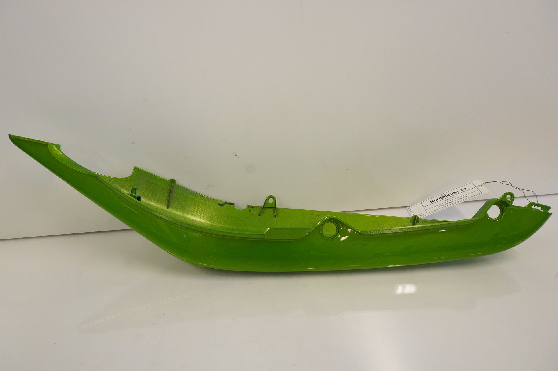 Baksidan på Bakvinge från en Kawasaki ER-6N -2008 motorcykel.