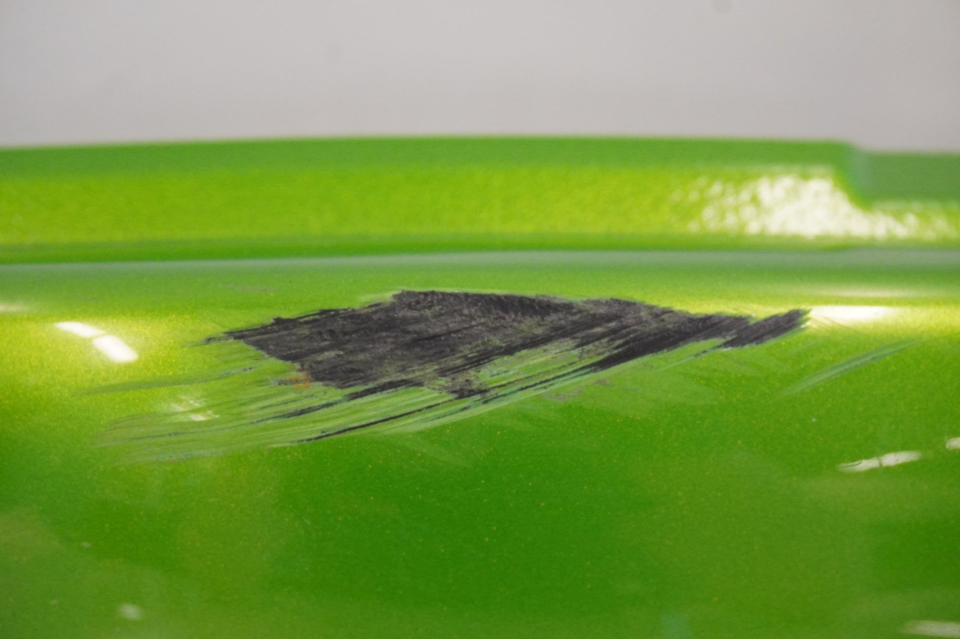 Höger sida på Bakvinge från en Kawasaki ER-6N -2008 motorcykel.