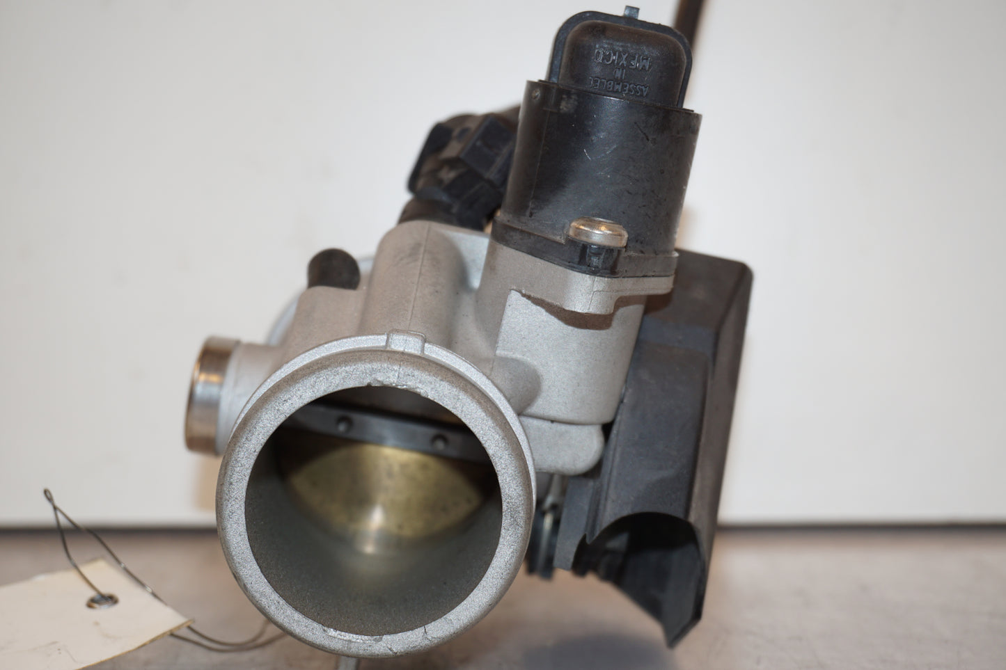 Extrabild1 på Spjällhus från en BMW R 1200 GS -2007 motorcykel.