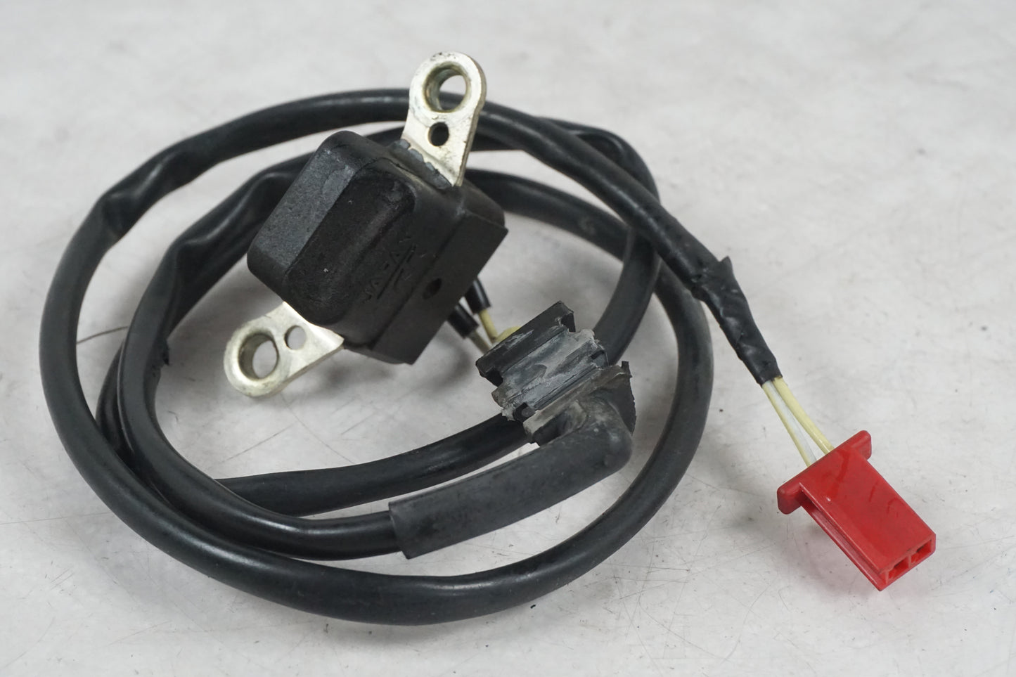 Framsidan på Tändpickup från en Honda CB 1300 F -2004 motorcykel.